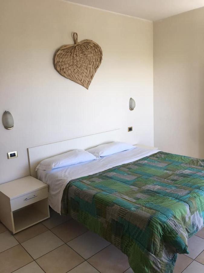 Elena Club Resort Silvi Marina Bagian luar foto