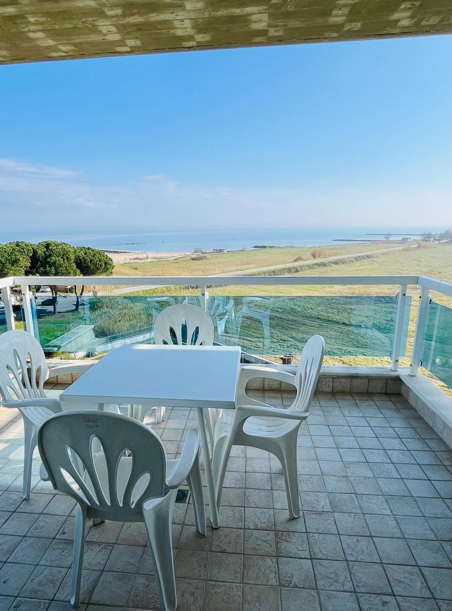 Elena Club Resort Silvi Marina Bagian luar foto