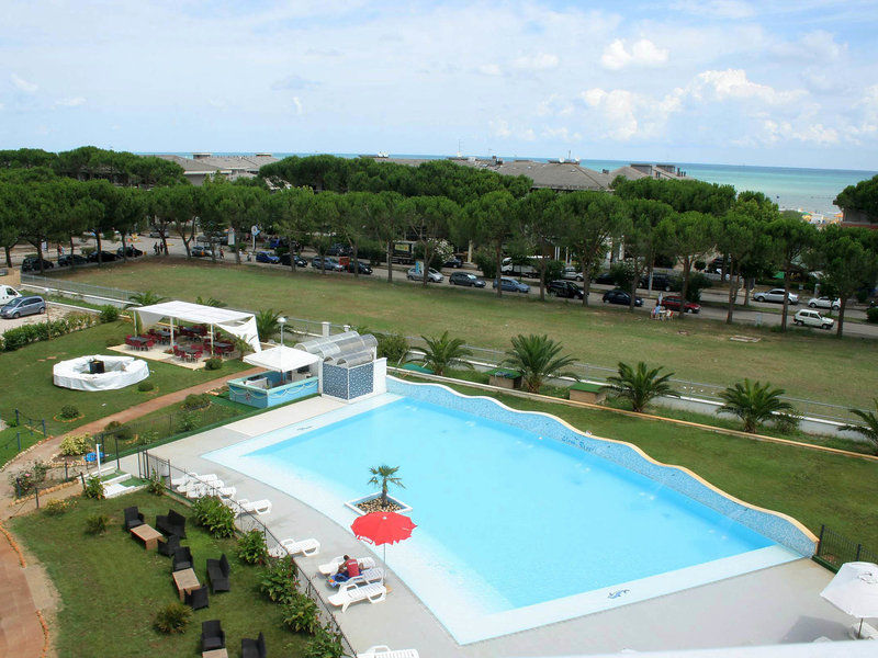 Elena Club Resort Silvi Marina Bagian luar foto