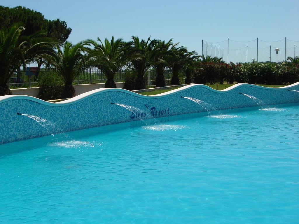 Elena Club Resort Silvi Marina Bagian luar foto